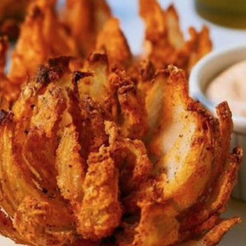Blooming Onion, Cebolla florecida