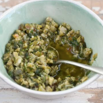 Garlic & Olive Salsa - Salsa de Ajo y Aceitunas