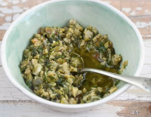 Garlic & Olive Salsa - Salsa de Ajo y Aceitunas